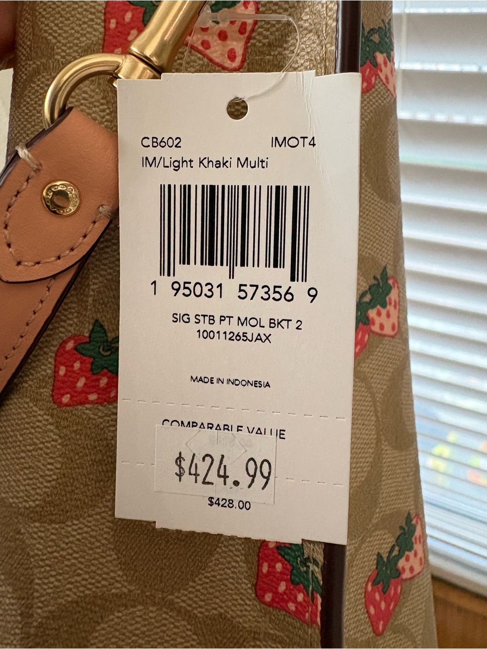 Coach mollie Pink Signature Strawberry Print Bucket Bag - Picture 5 of 5